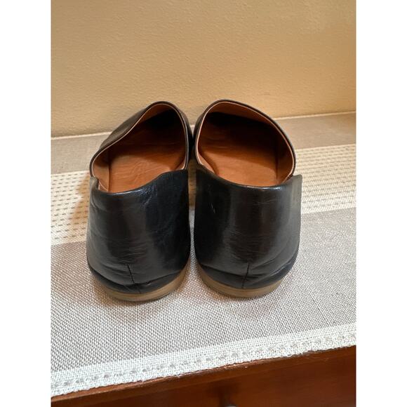 Miz Mooz NYC Kimmy Black Leather Flats Size 41/ US 9.5-10 - Picture 4 of 7